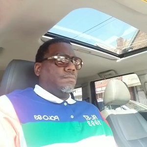 Meet your Posher, Chuck